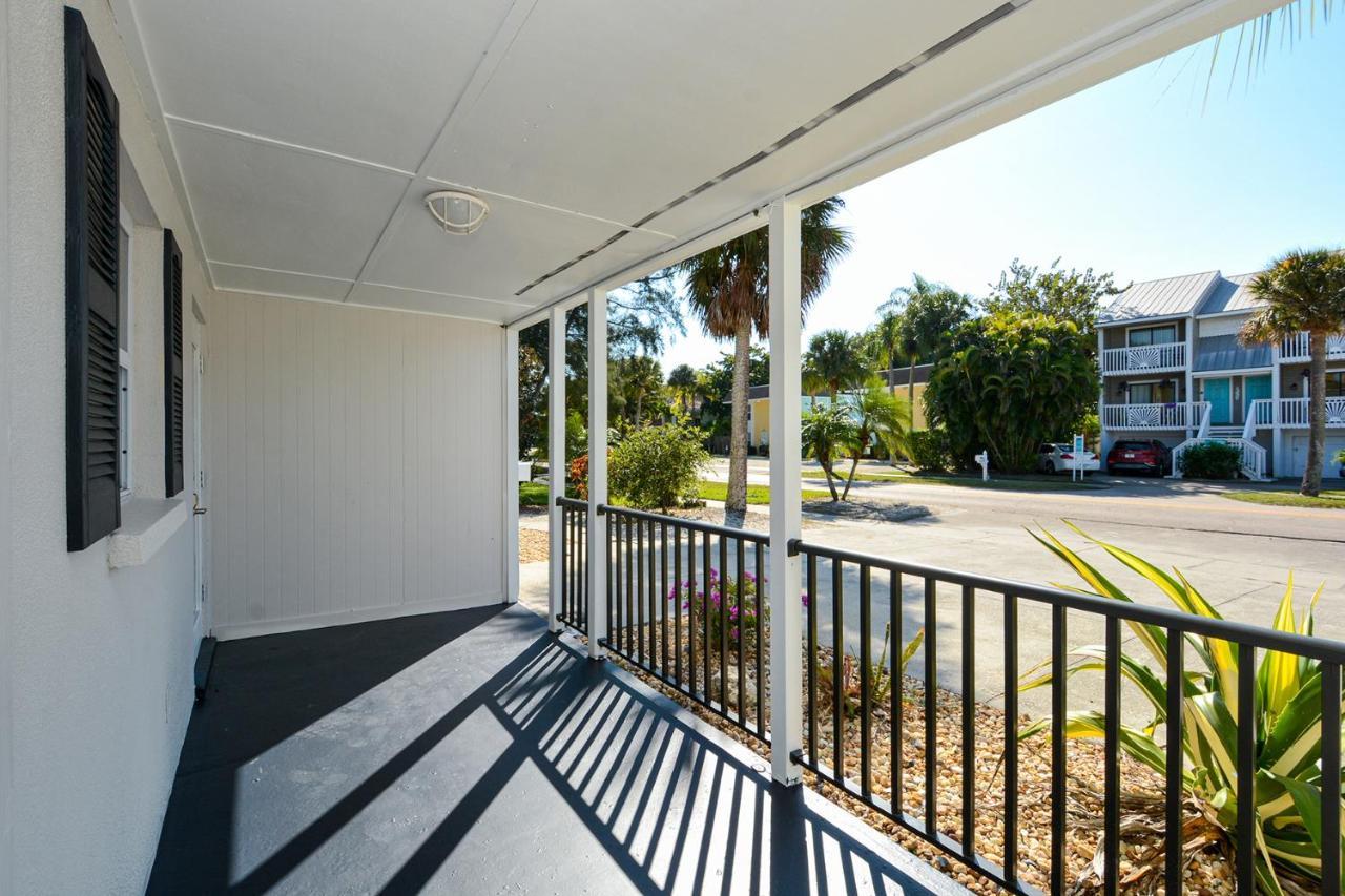 Canal 313 - Right In Siesta Key Village! المظهر الخارجي الصورة